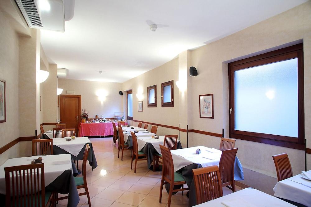 Hotel Cavour Rapallo Exteriér fotografie