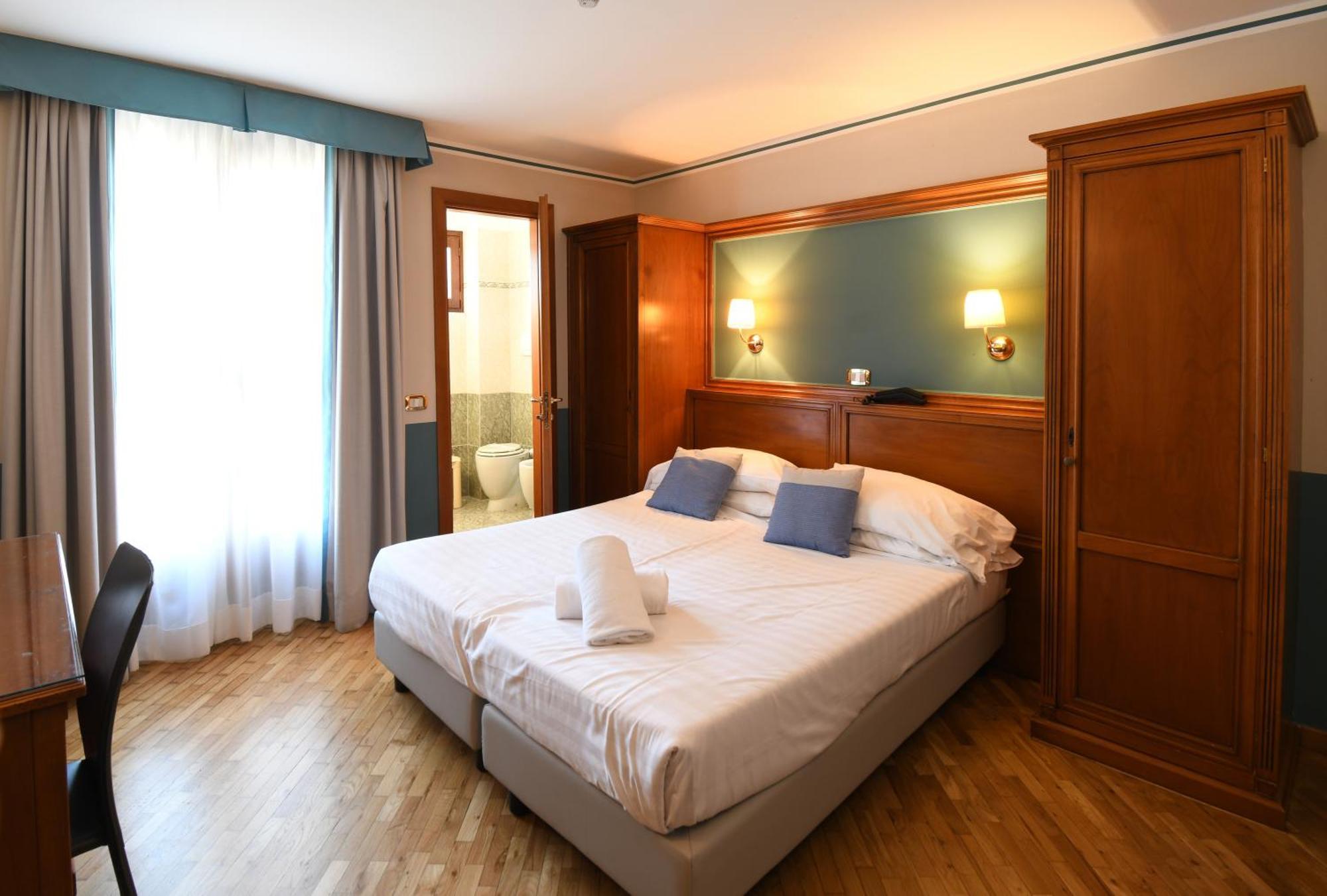 Hotel Cavour Rapallo Exteriér fotografie